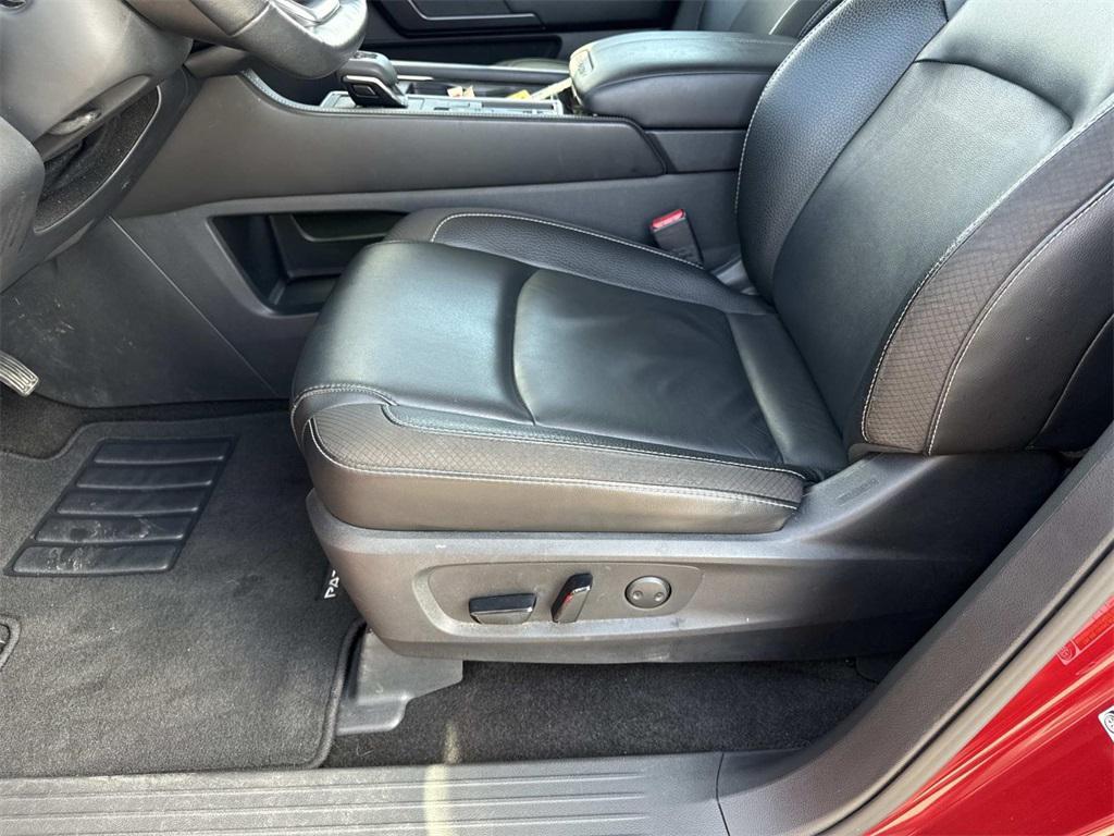 used 2023 Nissan Pathfinder car, priced at $28,927