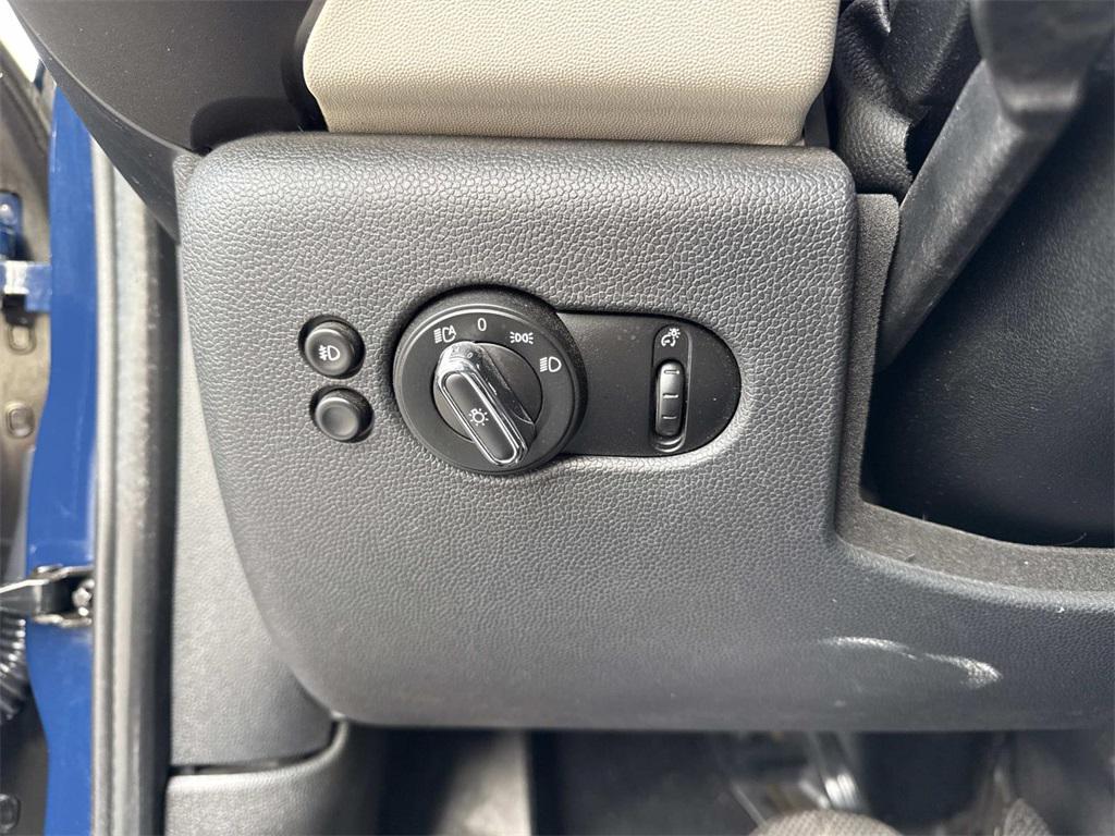 used 2019 MINI Hardtop car, priced at $16,442