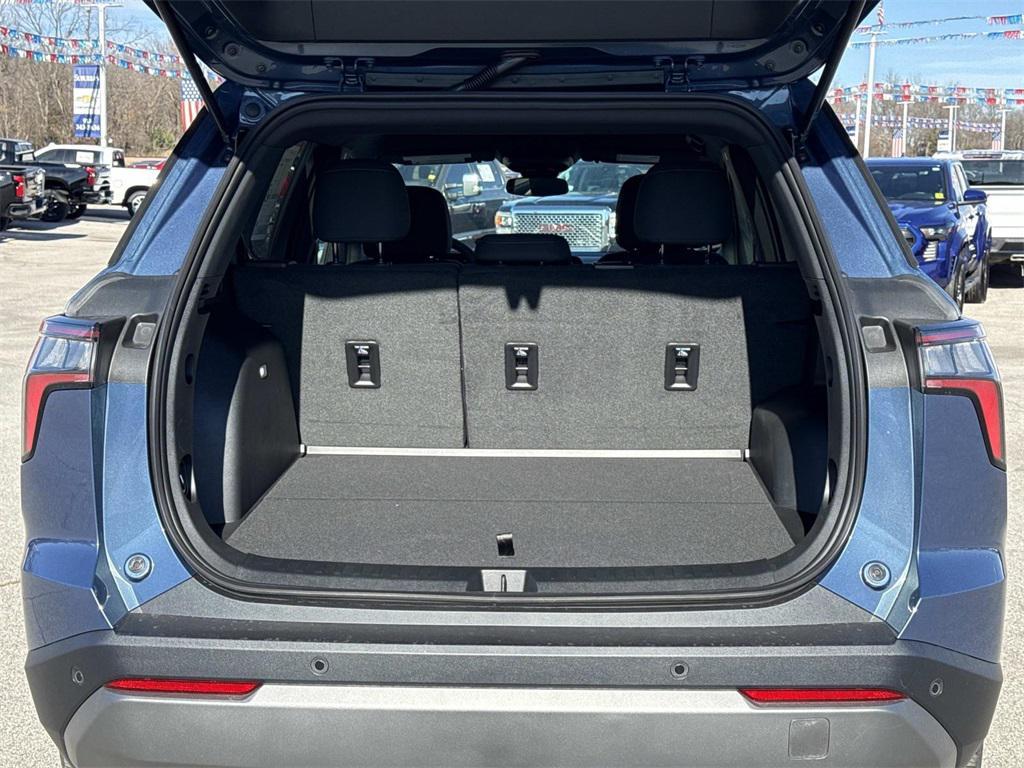 new 2026 Chevrolet Equinox car, priced at $28,665