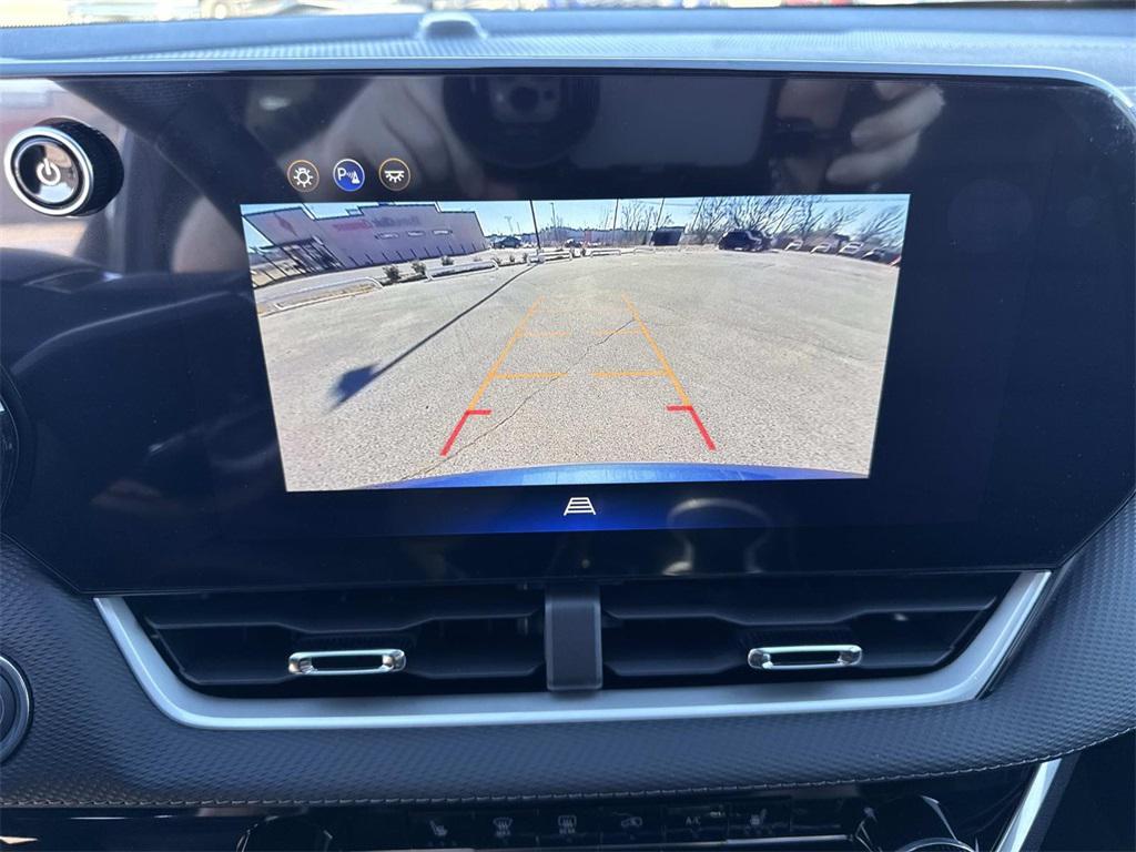 new 2026 Chevrolet Equinox car, priced at $28,665