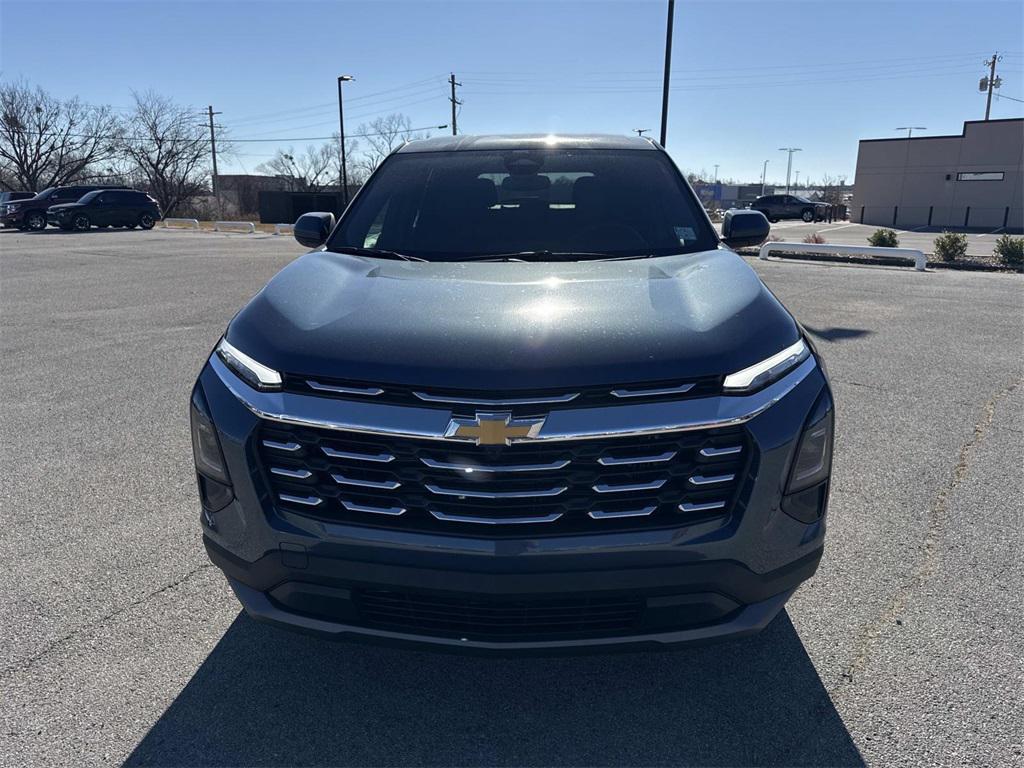 new 2026 Chevrolet Equinox car, priced at $28,665