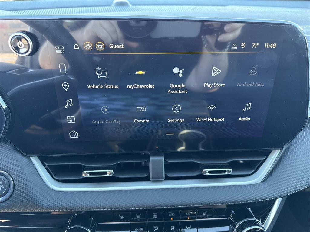 new 2026 Chevrolet Equinox car, priced at $28,665