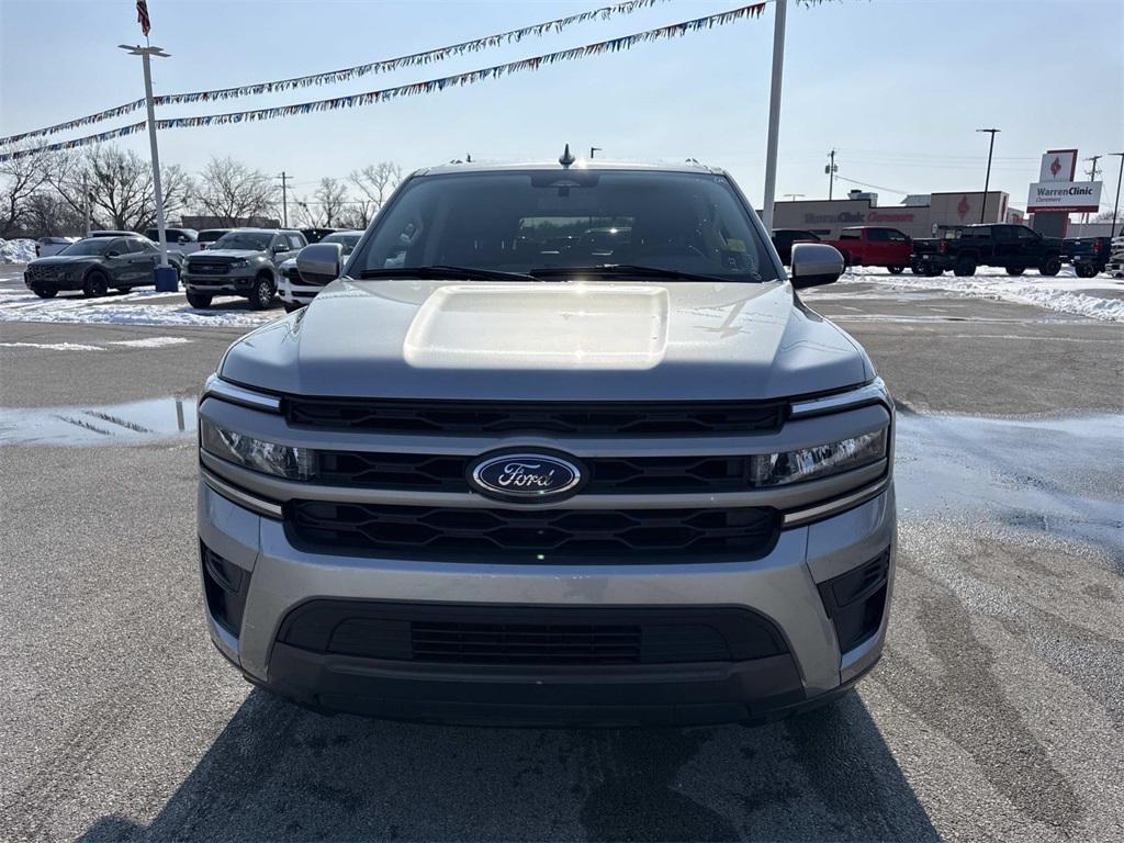 used 2024 Ford Expedition car, priced at $41,282