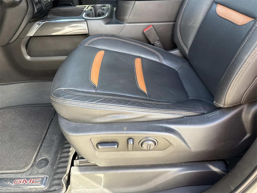 used 2021 GMC Sierra 1500 car, priced at $37,998