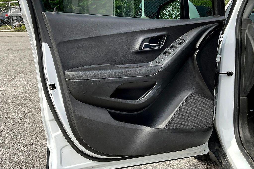 used 2019 Chevrolet Trax car, priced at $11,392