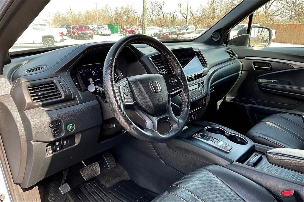 used 2022 Honda Passport car, priced at $29,772