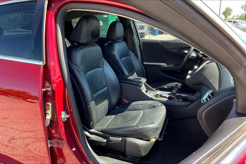 used 2018 Chevrolet Malibu car, priced at $11,714