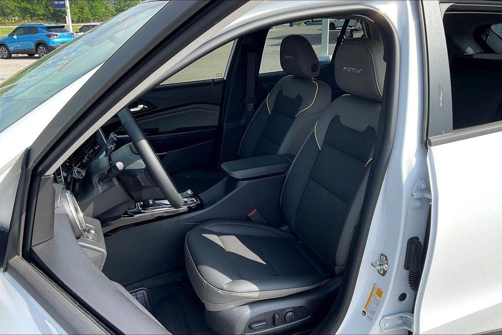new 2026 Chevrolet Trax car, priced at $27,101