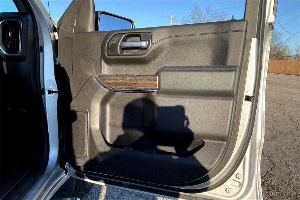 used 2020 Chevrolet Silverado 1500 car, priced at $33,998