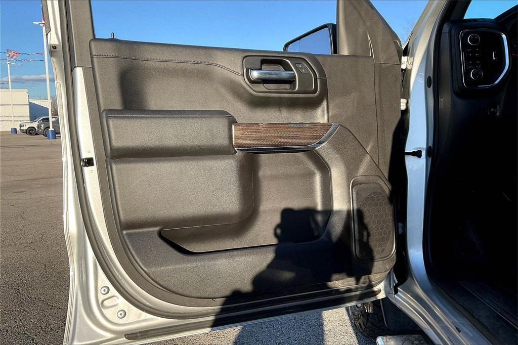 used 2020 Chevrolet Silverado 1500 car, priced at $33,998