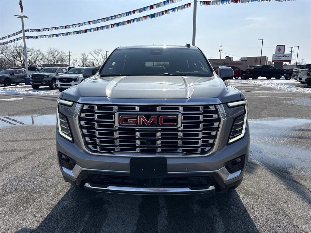used 2025 GMC Yukon car, priced at $69,342