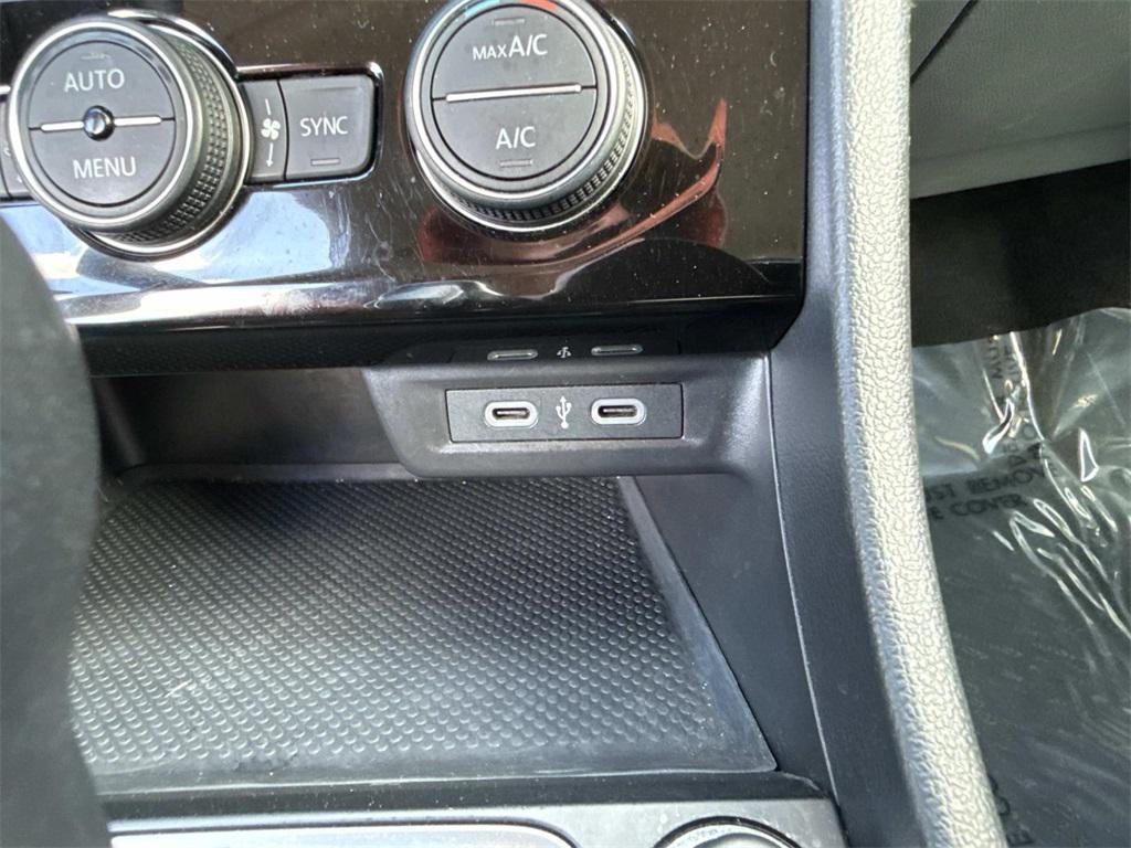 used 2024 Volkswagen Jetta car, priced at $18,083