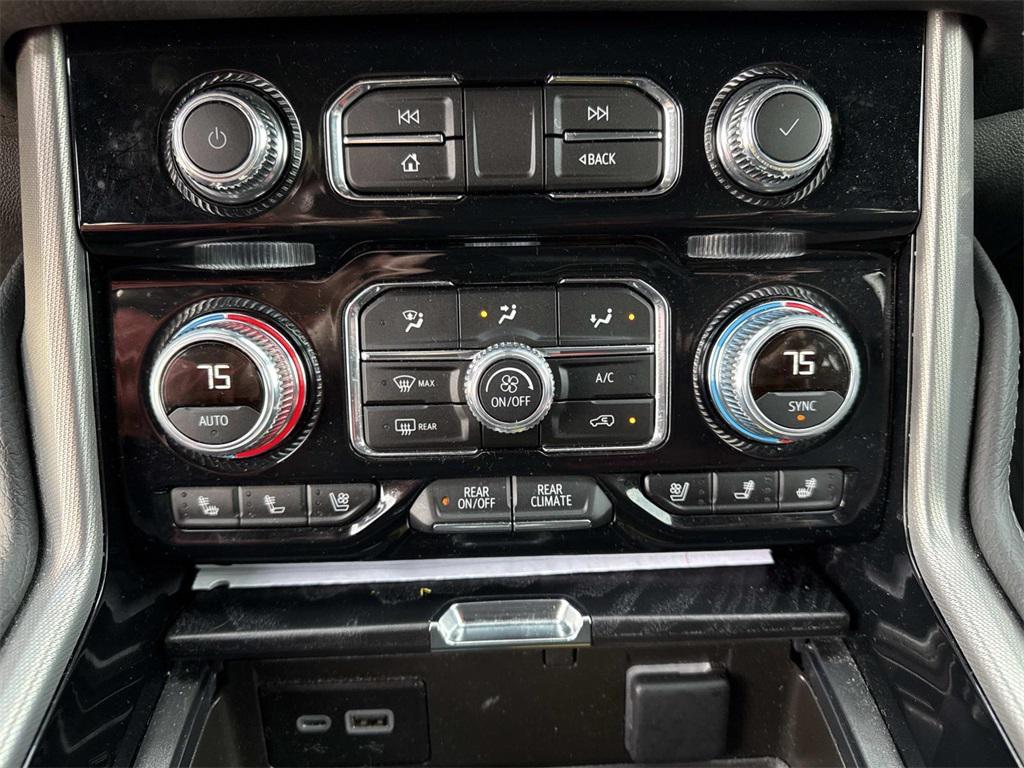 used 2024 GMC Yukon car, priced at $68,355