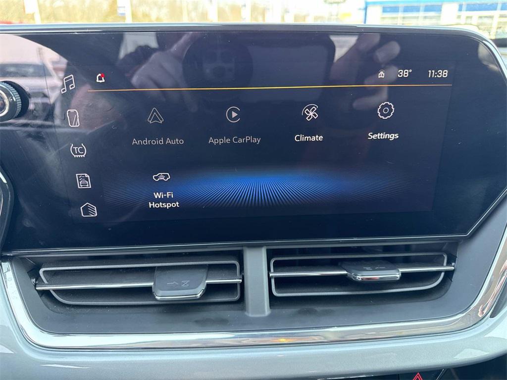 used 2025 Chevrolet Trax car, priced at $21,820