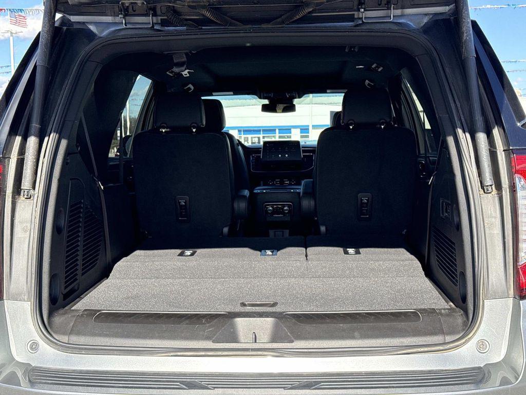 used 2023 GMC Yukon car, priced at $43,732