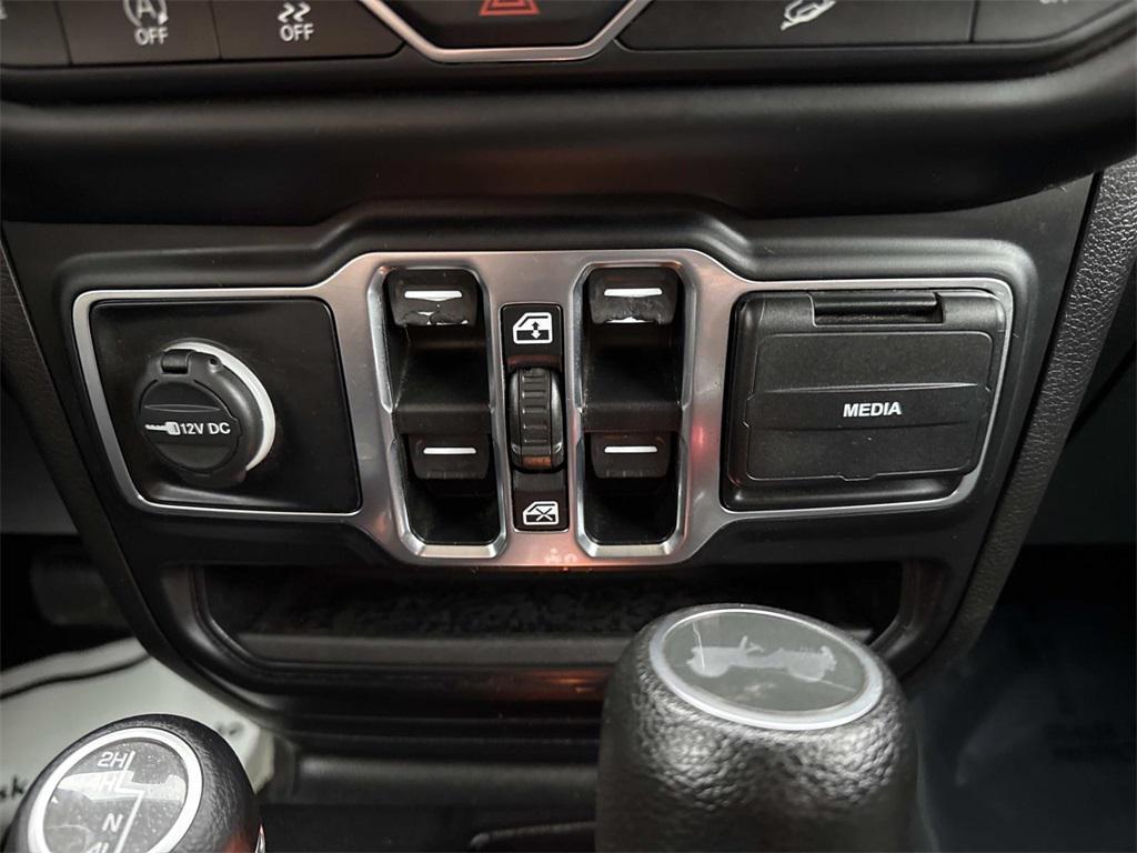 used 2020 Jeep Wrangler Unlimited car, priced at $27,211