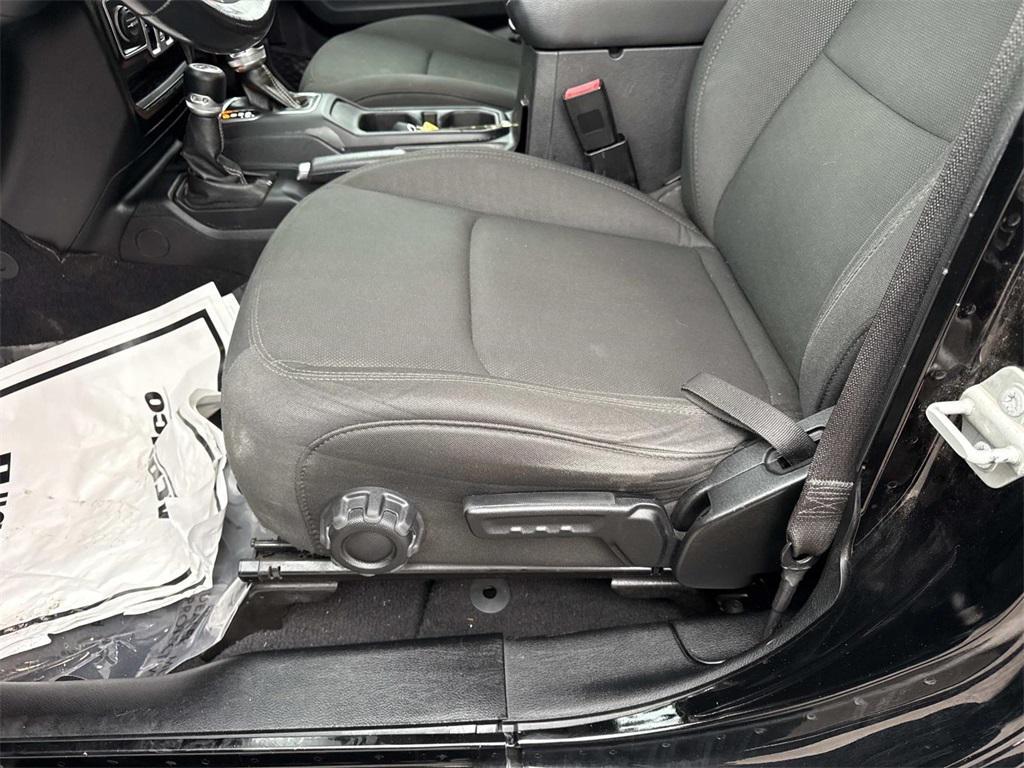 used 2020 Jeep Wrangler Unlimited car, priced at $27,211