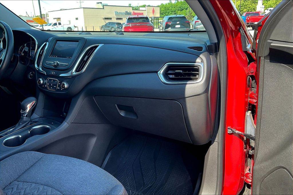 used 2022 Chevrolet Equinox car, priced at $18,996