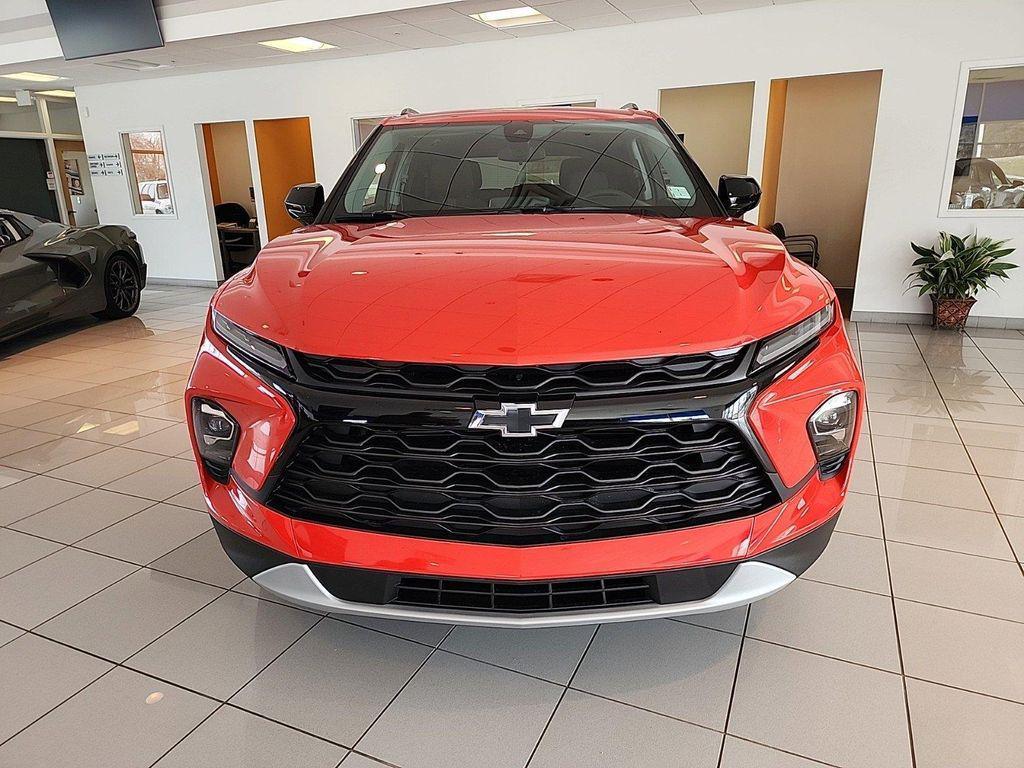 new 2025 Chevrolet Blazer car, priced at $34,870