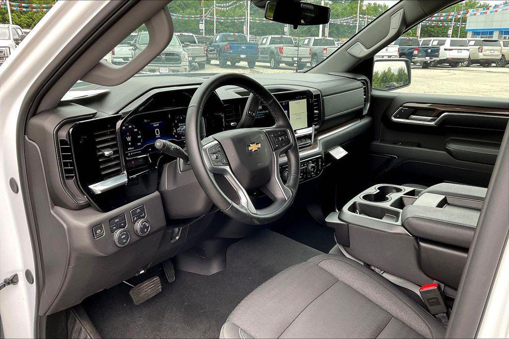 used 2025 Chevrolet Silverado 1500 car, priced at $43,380