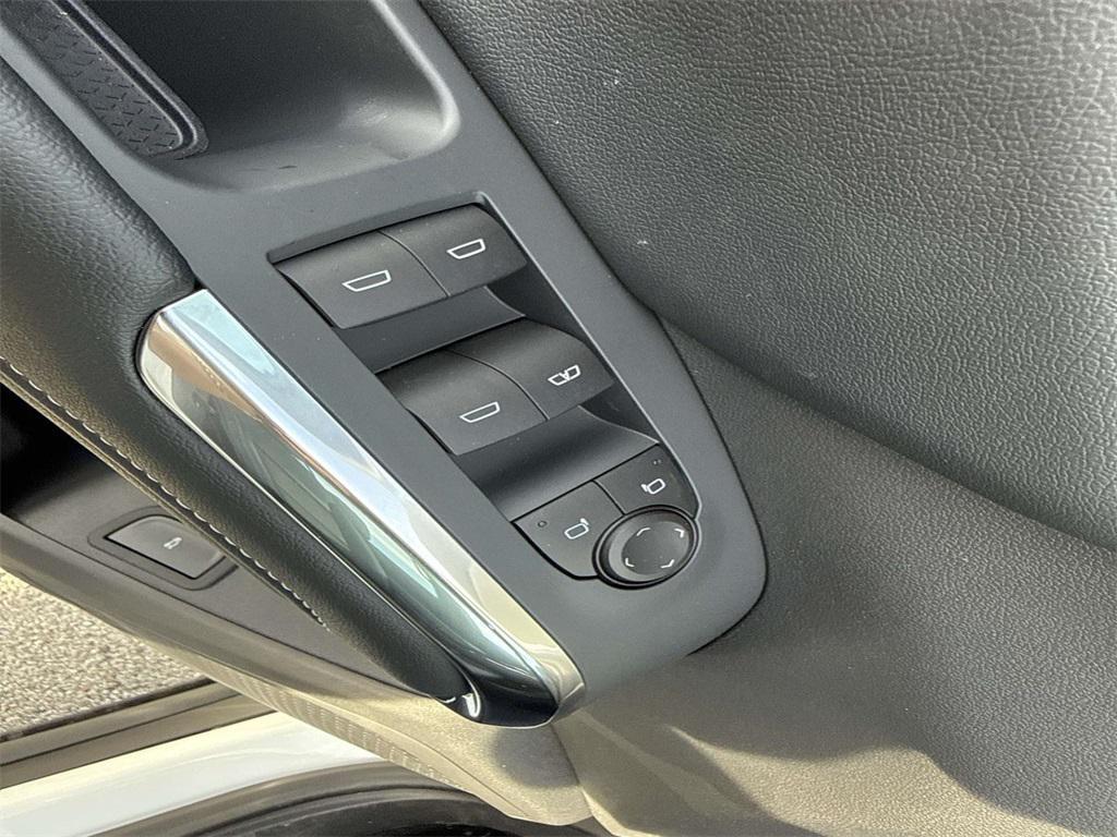 new 2026 Chevrolet Traverse car, priced at $42,882