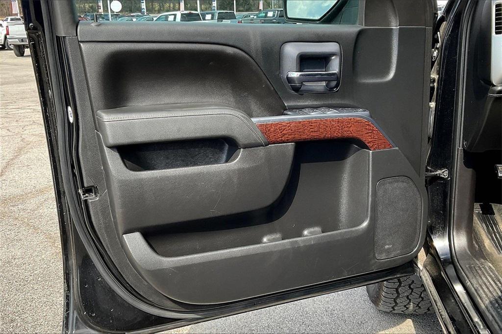 used 2015 GMC Sierra 1500 car, priced at $21,292