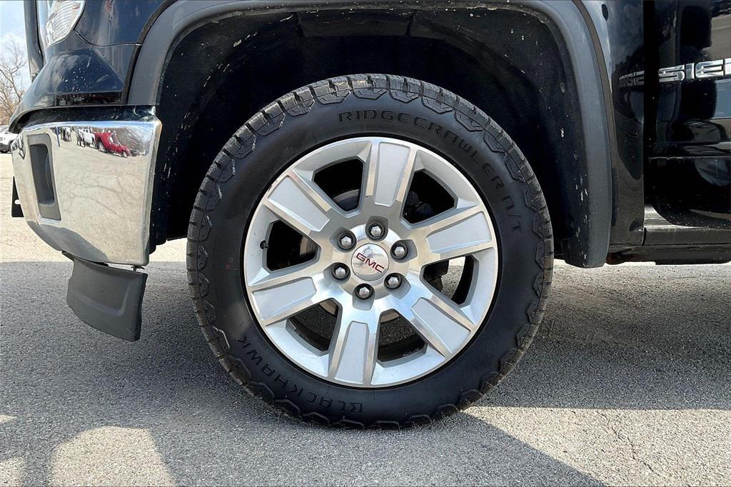 used 2015 GMC Sierra 1500 car, priced at $21,292