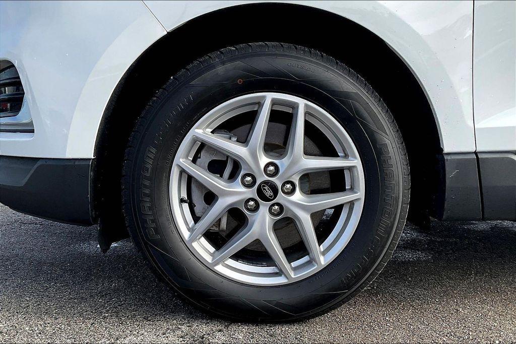 used 2023 Ford Edge car, priced at $23,815