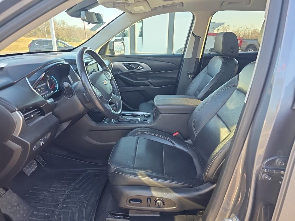 used 2020 Chevrolet Traverse car, priced at $23,143