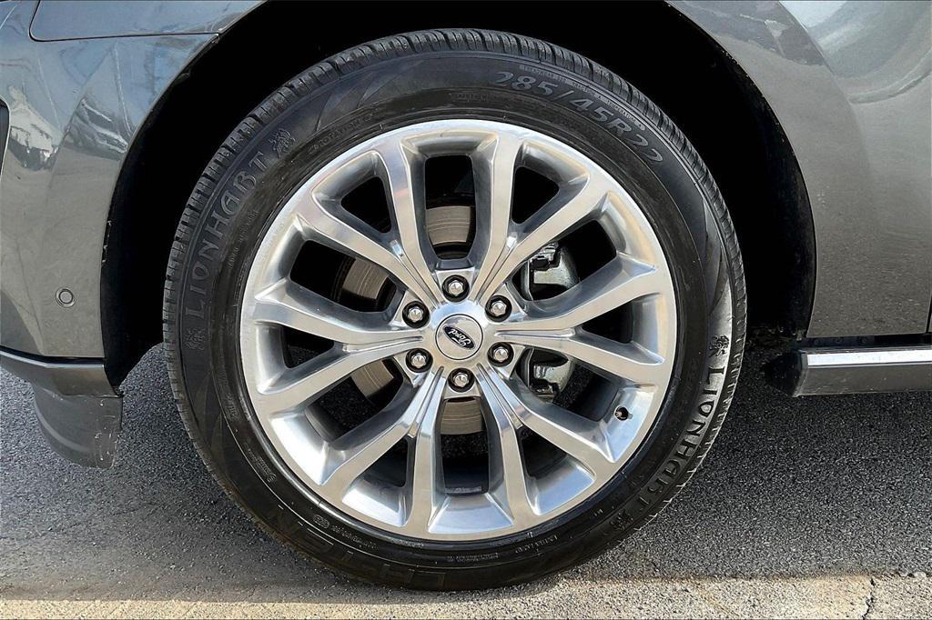 used 2019 Ford Expedition car, priced at $22,418