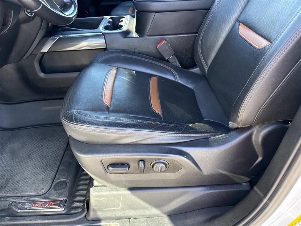 used 2021 GMC Sierra 1500 car, priced at $43,500