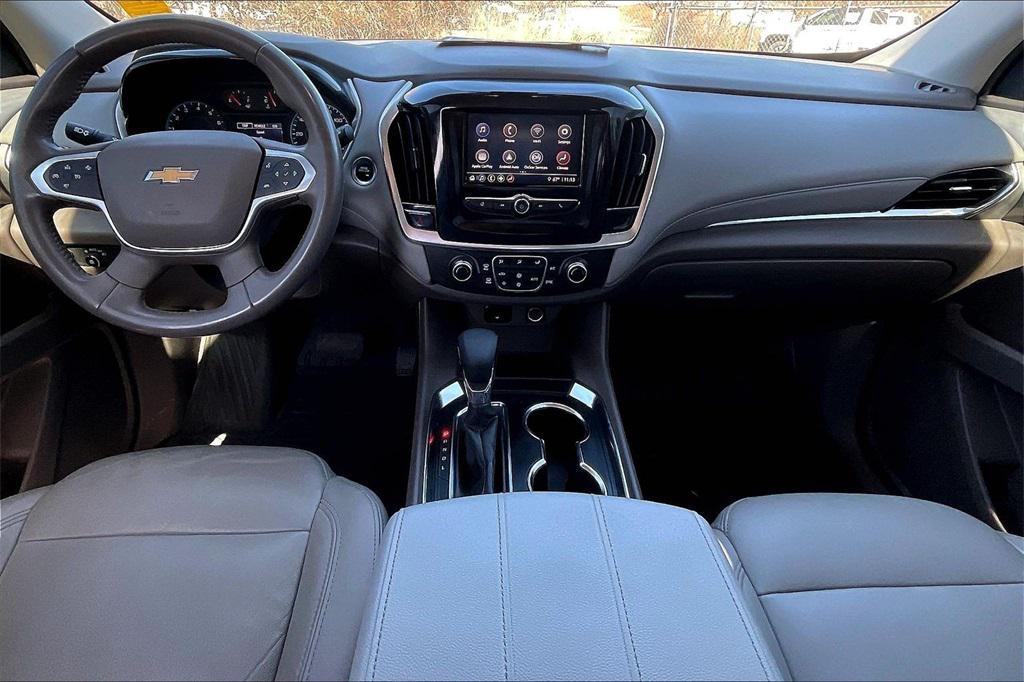 used 2021 Chevrolet Traverse car, priced at $22,796