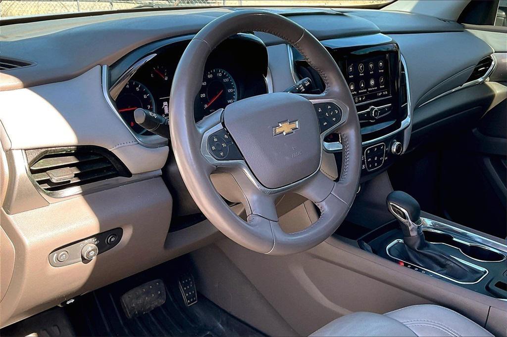 used 2021 Chevrolet Traverse car, priced at $22,796