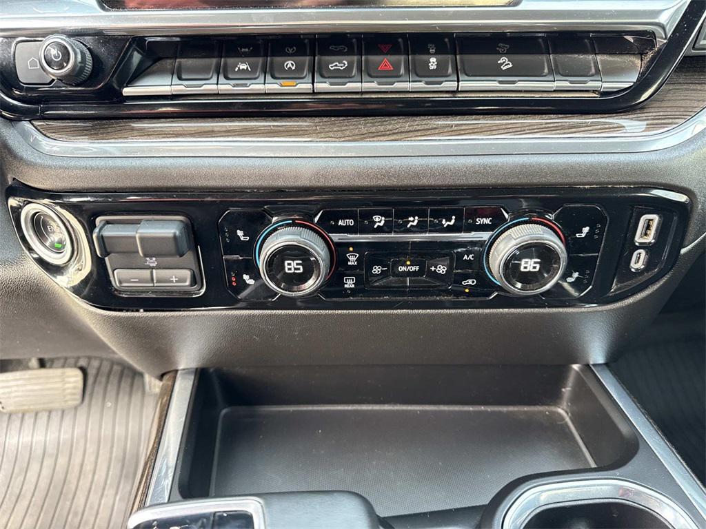 used 2024 Chevrolet Silverado 1500 car, priced at $46,689