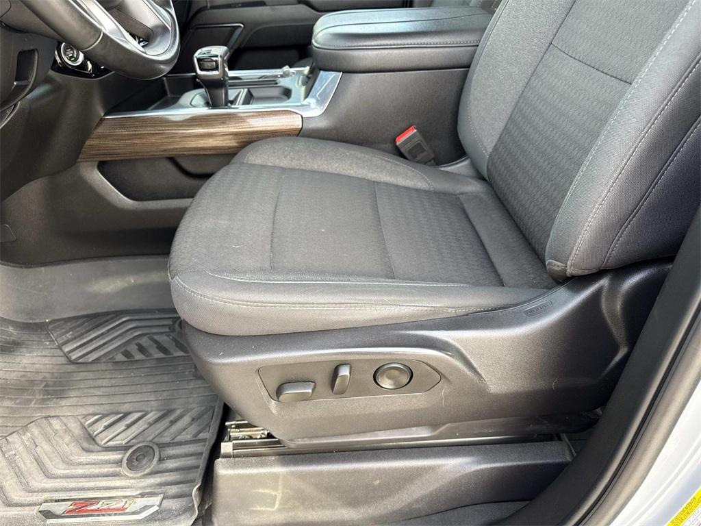 used 2024 Chevrolet Silverado 1500 car, priced at $46,689