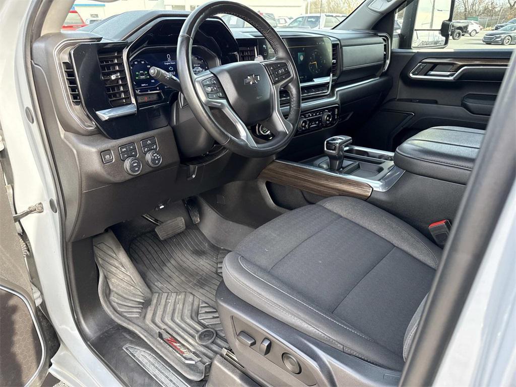 used 2024 Chevrolet Silverado 1500 car, priced at $46,689