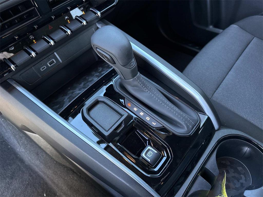 new 2026 Chevrolet Colorado car, priced at $33,780