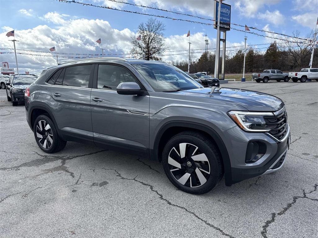 used 2025 Volkswagen Atlas Cross Sport car, priced at $33,600