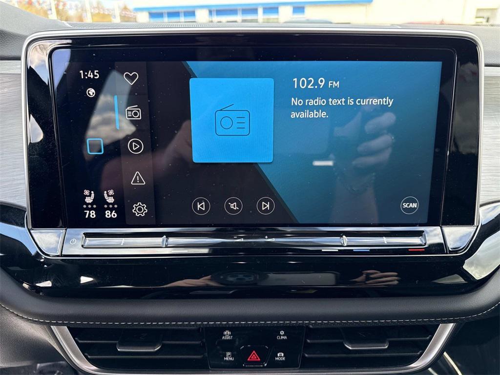 used 2025 Volkswagen Atlas Cross Sport car, priced at $33,600