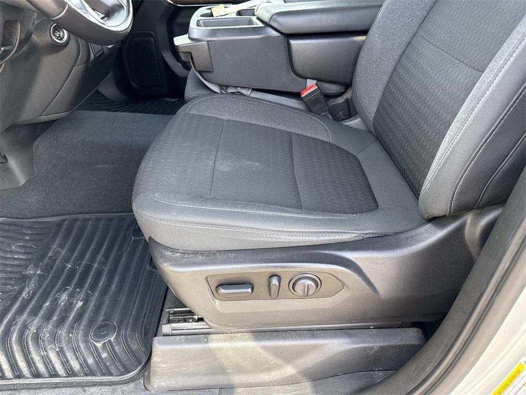 used 2021 Chevrolet Silverado 1500 car, priced at $26,977