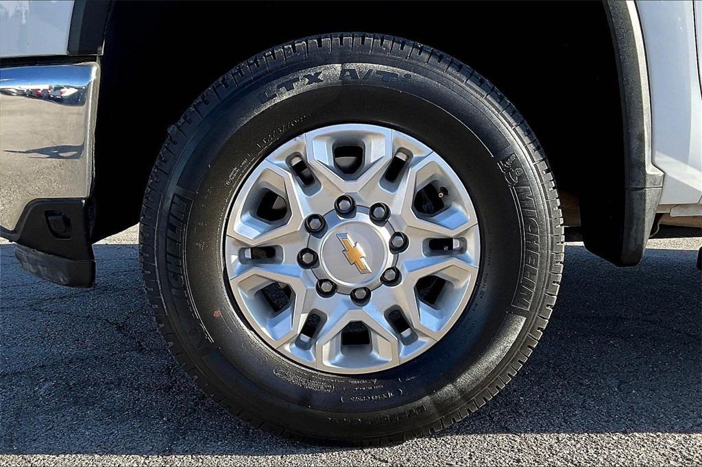used 2024 Chevrolet Silverado 2500 car, priced at $62,880