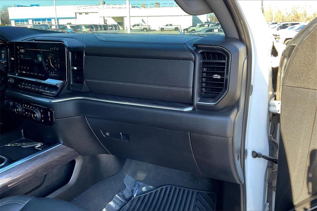 used 2024 Chevrolet Silverado 2500 car, priced at $62,880