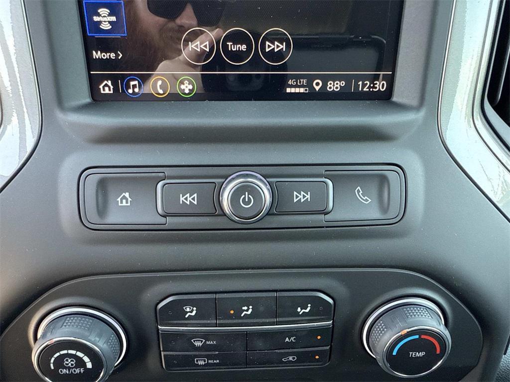 new 2026 Chevrolet Silverado 1500 car, priced at $40,450