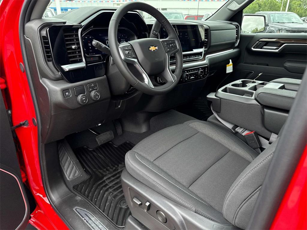 new 2026 Chevrolet Silverado 1500 car, priced at $42,995