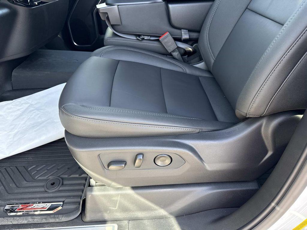 new 2026 Chevrolet Silverado 2500 car, priced at $71,997