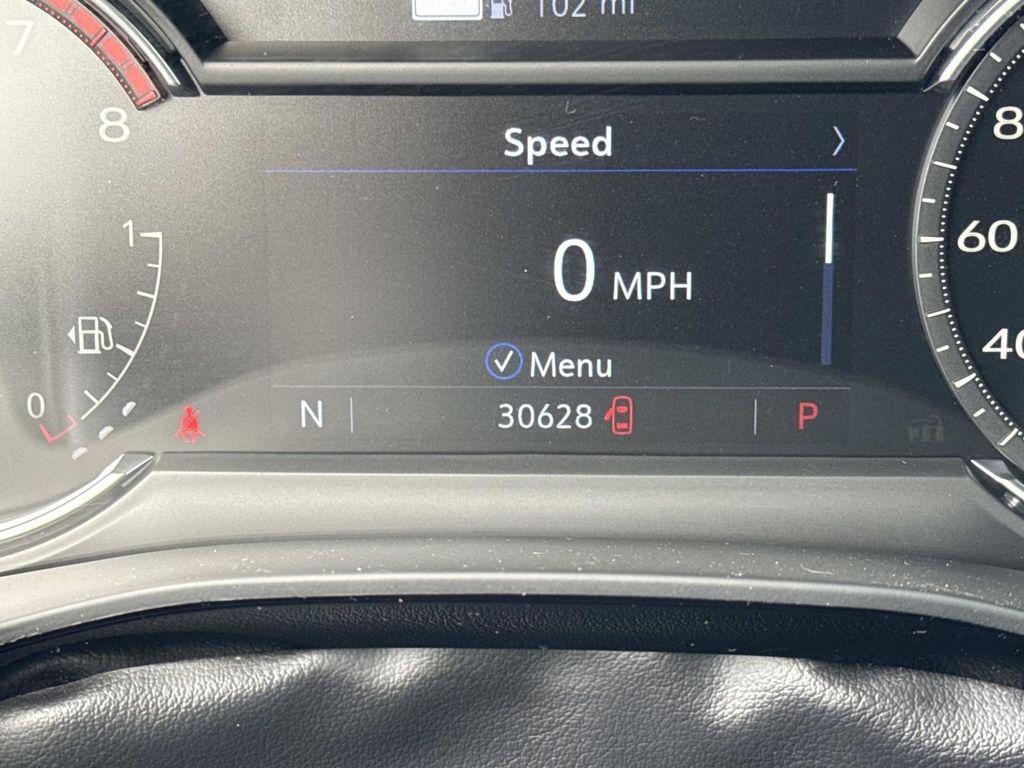 used 2023 Cadillac XT6 car, priced at $38,431