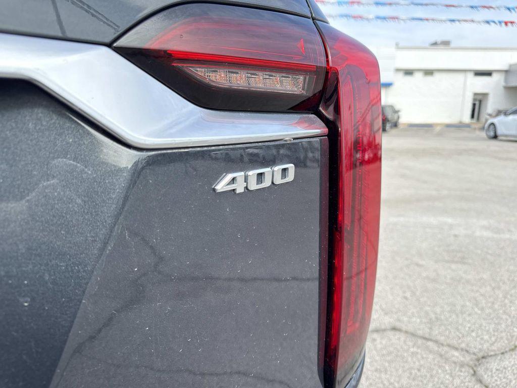 used 2023 Cadillac XT6 car, priced at $38,431