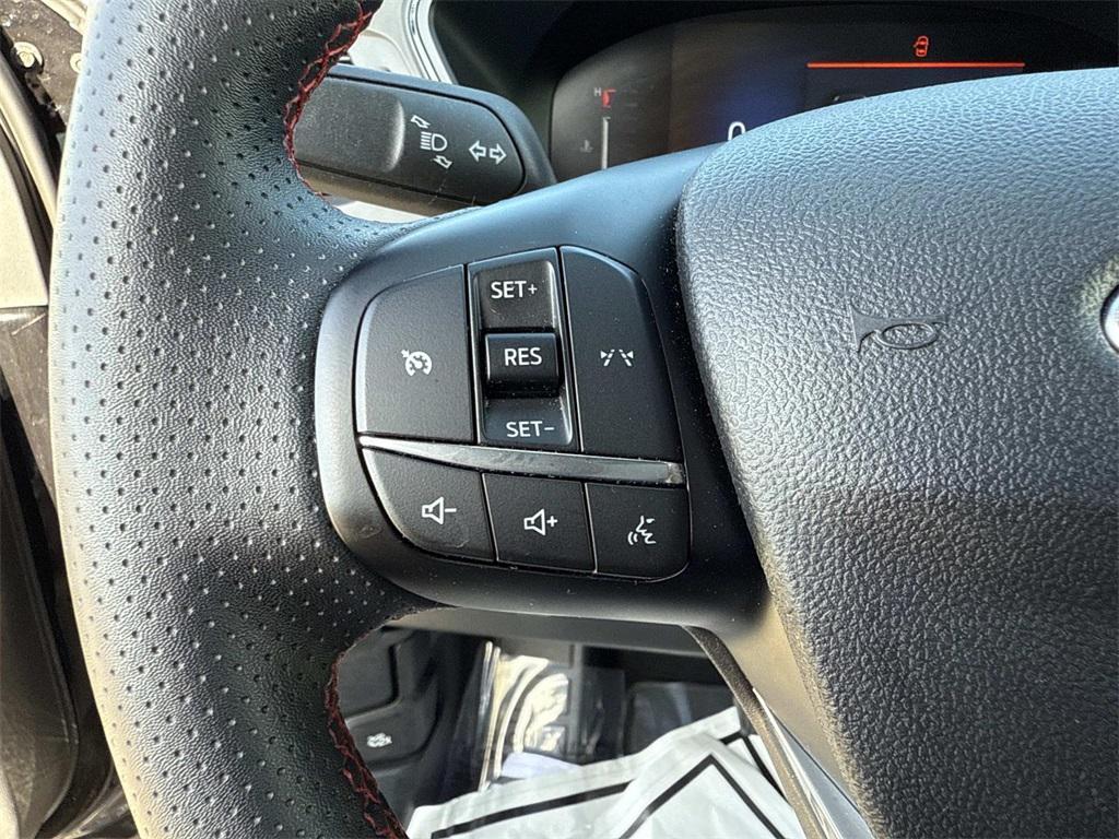 used 2025 Ford Escape car, priced at $24,226