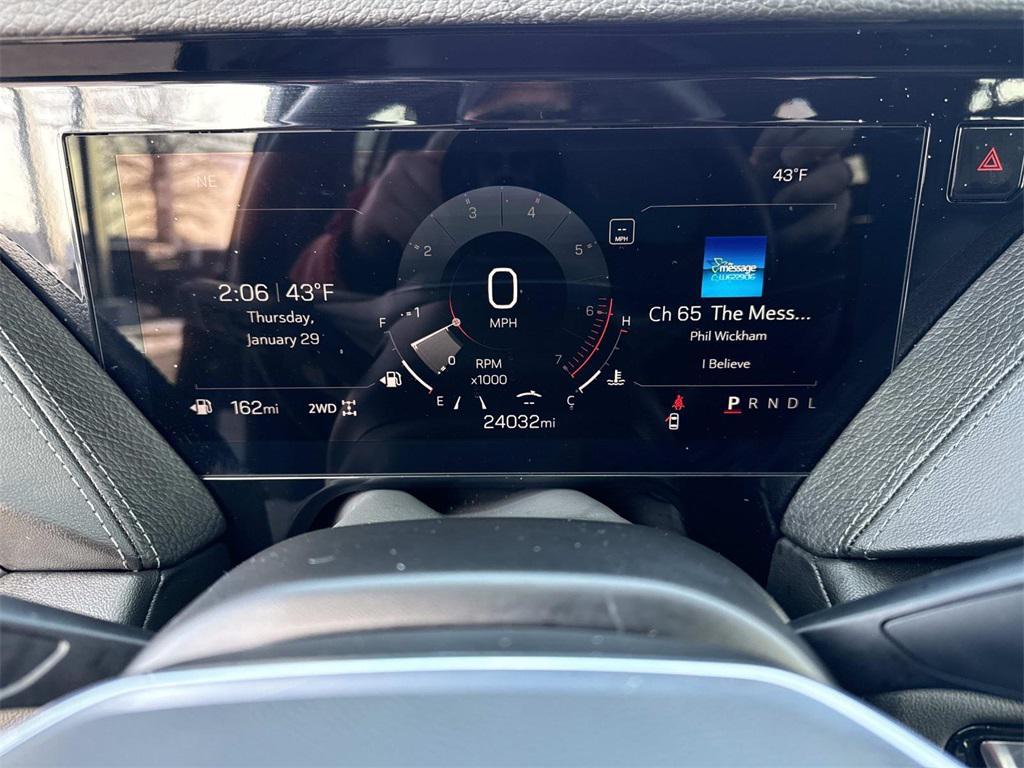 used 2025 GMC Yukon car, priced at $69,887