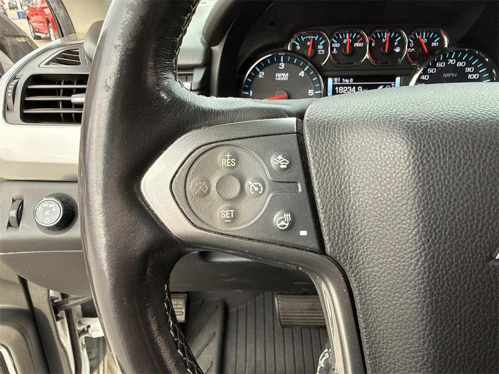 used 2020 Chevrolet Suburban car, priced at $27,000